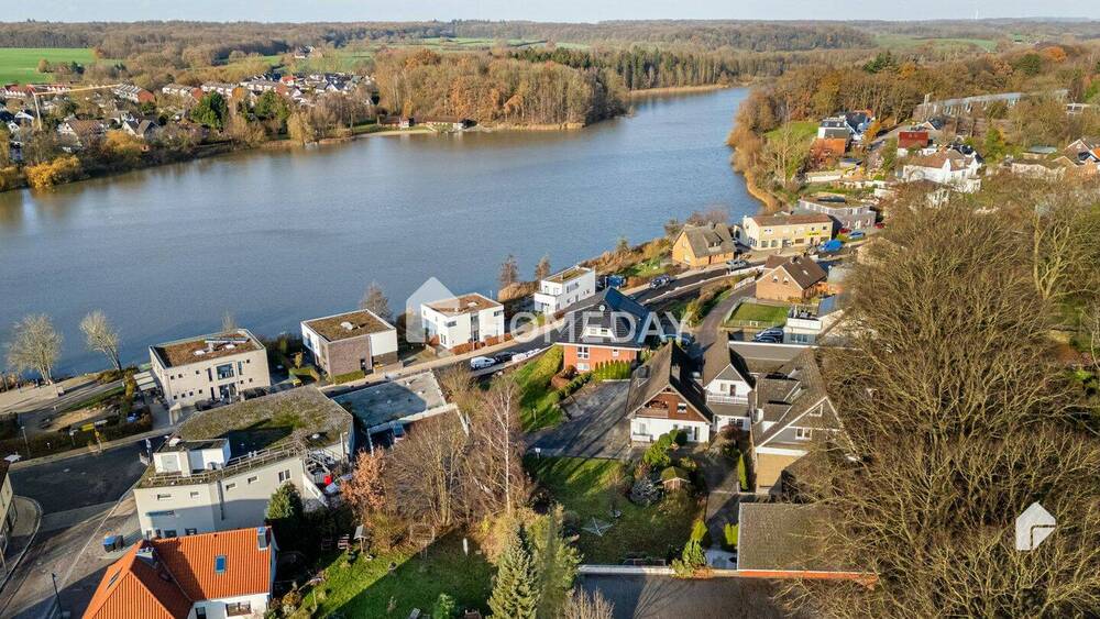 Mehrfamilienhaus, Wohnhaus Reinfeld - 3 Zimmer, 1 m&sup2;, 1.600.000&euro; | Angebot:26628999