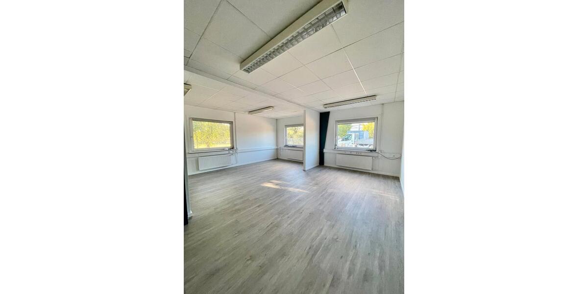 Gewerbeobjekt Lüdersdorf - 651&euro; | Angebot:26350878