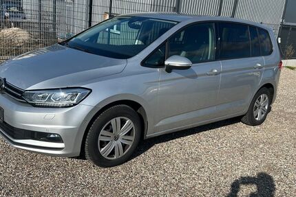 VW Touran 204.000 km 14.999 &euro; Ratzeburg bei Hamburg 23909