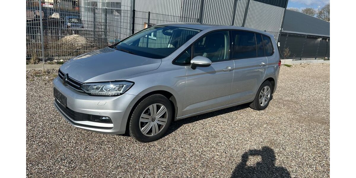 VW Touran 204.000 km 14.999 &euro; Ratzeburg bei Hamburg 23909