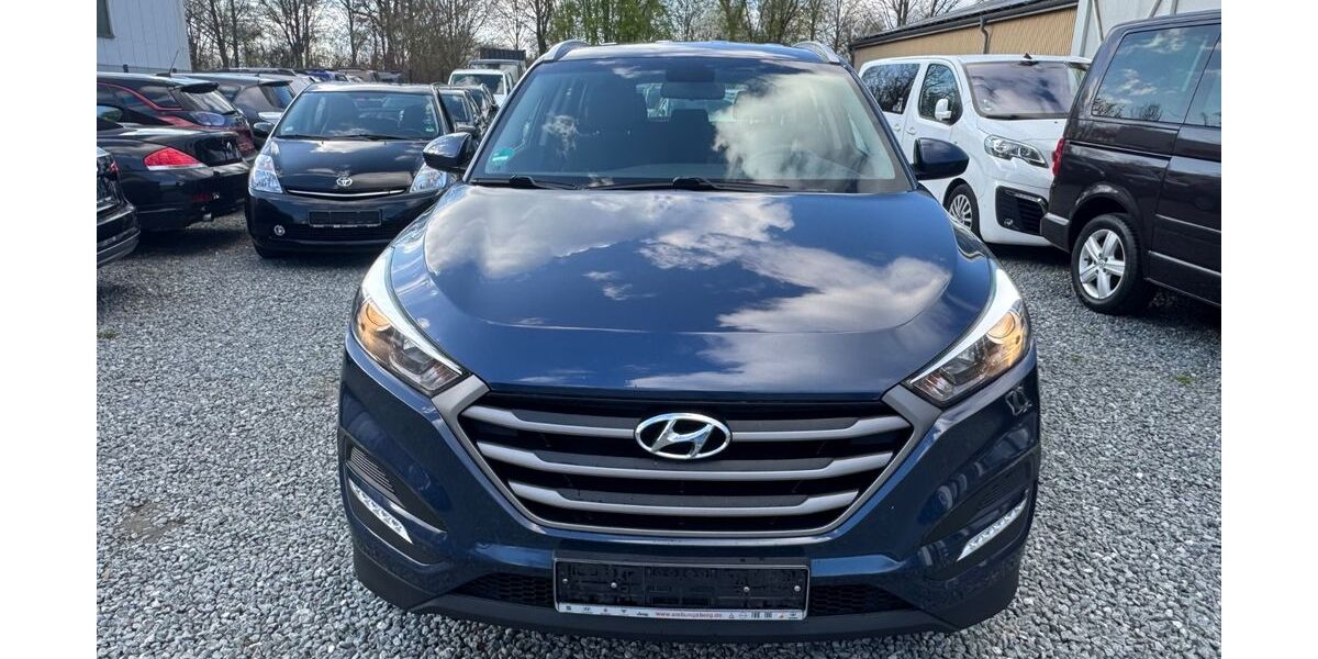 Hyundai TUCSON 163.000 km 11.299 &euro; Stockelsdorf 23617