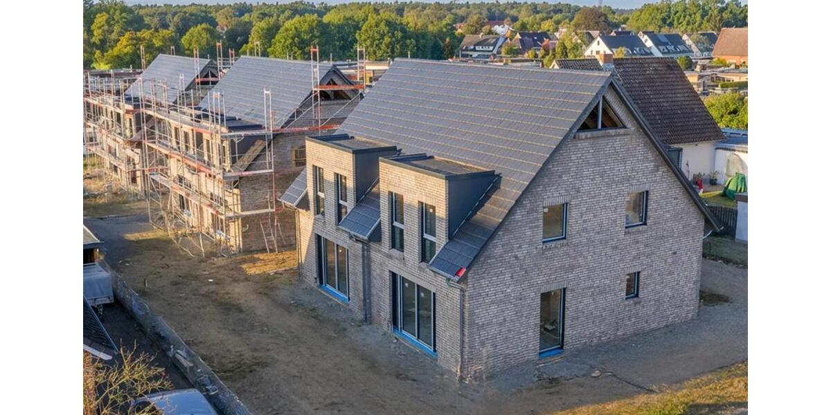 Nachhaltig wohnen! KfW-40-Doppelhaushälfte in Sereetz mit Garten, PV-Anlage, Wärmepumpe & Wallbox! 5 zimmer