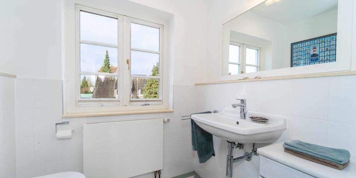 Einfamilienhaus Timmendorfer Strand - 6 Zimmer, 220 m&sup2;, 3.600&euro; | Angebot:25606399