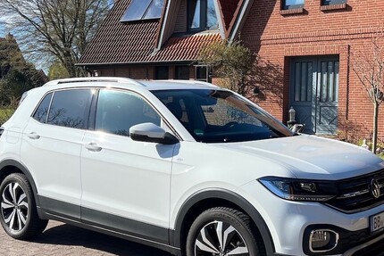 VW T-CROSS STYLE 1.5 TSI 15.500 km 26.900 &euro; Sandesneben 23898