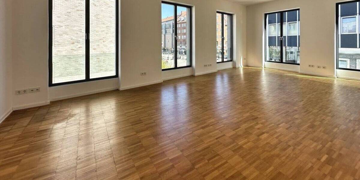Gewerbeobjekt Lübeck Innenstadt - 7 Zimmer, 3.635&euro; | Angebot:26920193