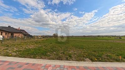 LETZTE CHANCE AUF WOHNEN AM FELDRAND