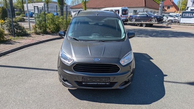 Ford Tourneo Connect 94.000 km 8.700 &euro; Pansdorf 23689
