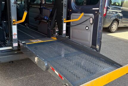 Ford Transit 83.000 km 16.990 &euro; Lübeck 23560