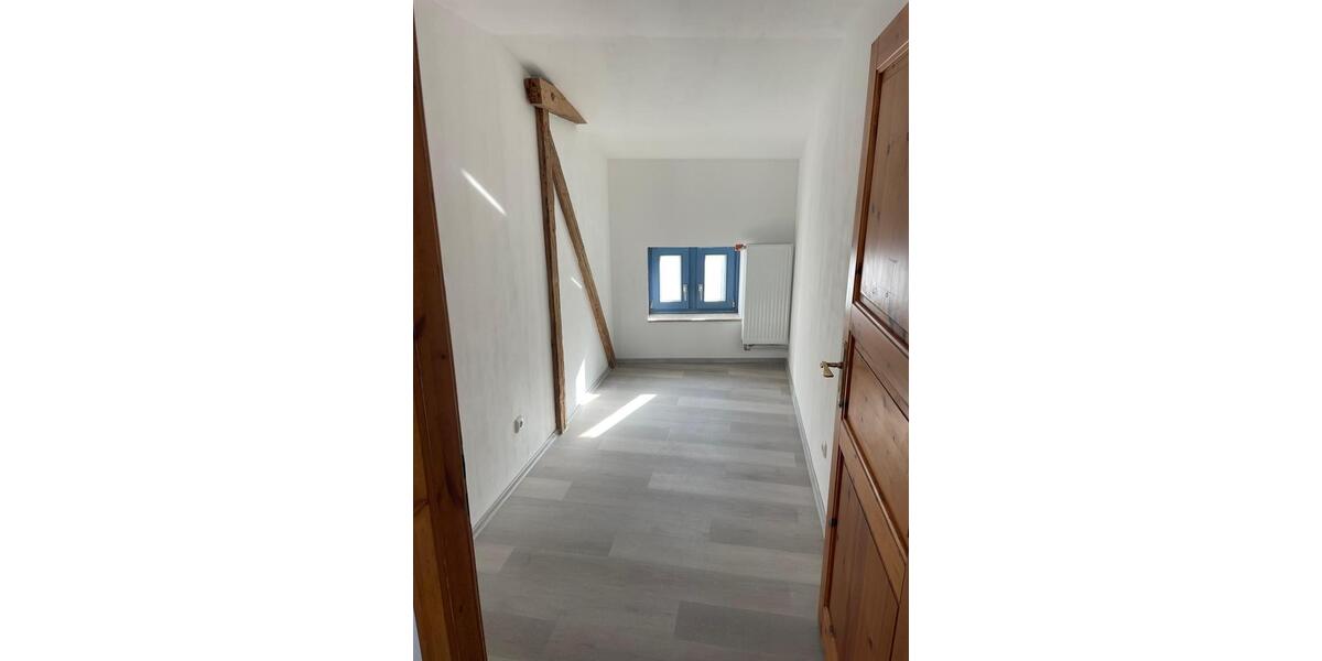 Etagenwohnung Lübeck Innenstadt - 3 Zimmer, 80 m&sup2;, 1.075&euro; | Angebot:26589436