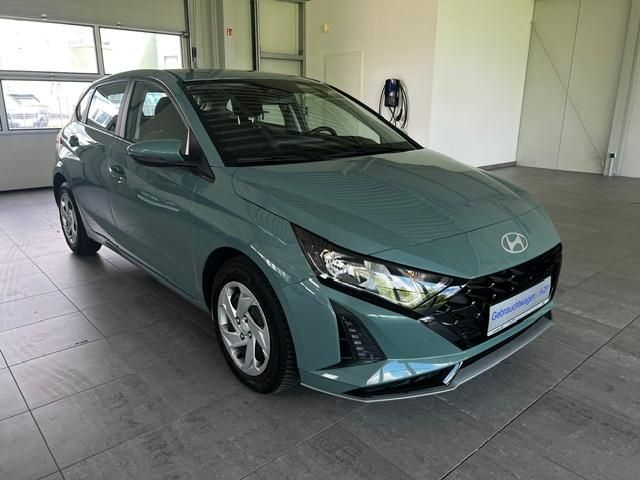 Hyundai i20 21.306 km 16.680 &euro; Lübeck 23562