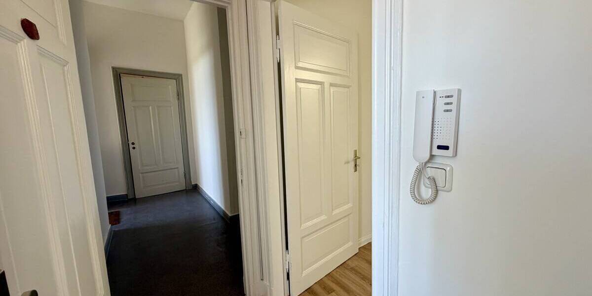 Etagenwohnung Lübeck Innenstadt - 4 Zimmer, 122 m&sup2;, 1.900&euro; | Angebot:26528239