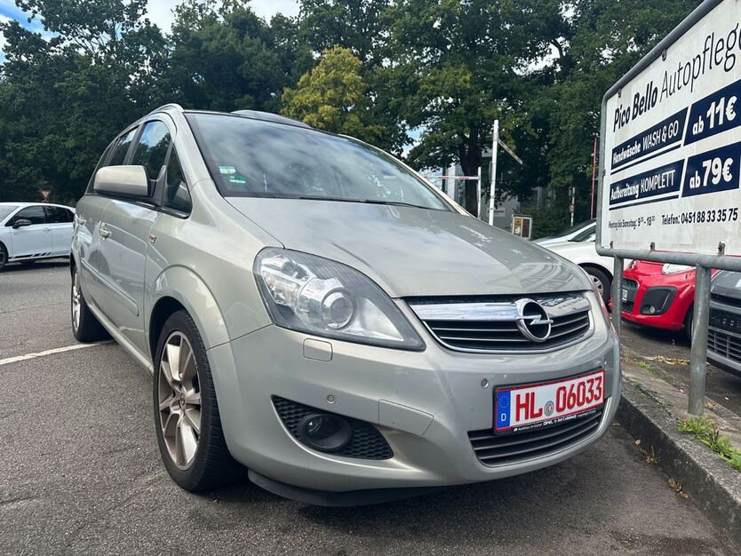 Opel Zafira 118.000 km 7.700 € Lübeck 23560