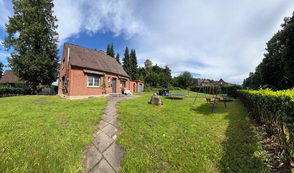 Einfamilienhaus Breitenfelde - 7 Zimmer, 110 m&sup2;, 235.000&euro; | Angebot:24421321