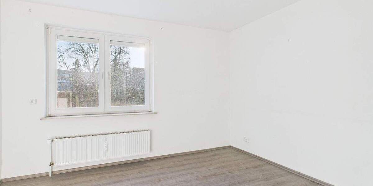 Etagenwohnung Bad Schwartau - 3 Zimmer, 91 m&sup2;, 298.000&euro; | Angebot:25701259
