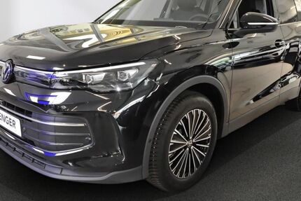 VW Tiguan 2.500 km 38.890 &euro; Bad Oldesloe 23843