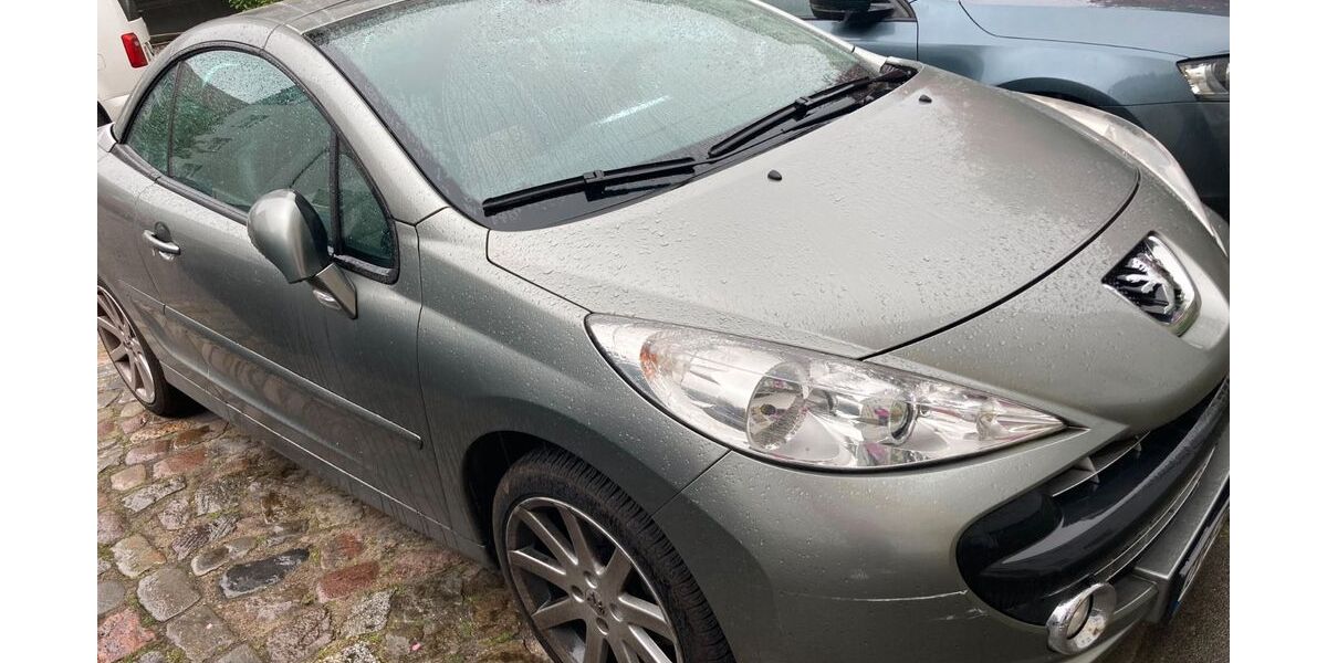 Peugeot 207 160.000 km 3.333 &euro; Luebeck 23560