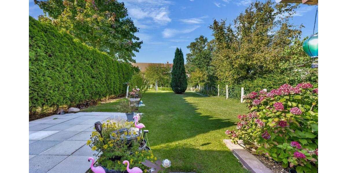 Kleinod auf großzügigem Sonnengrundstück 3 zimmer