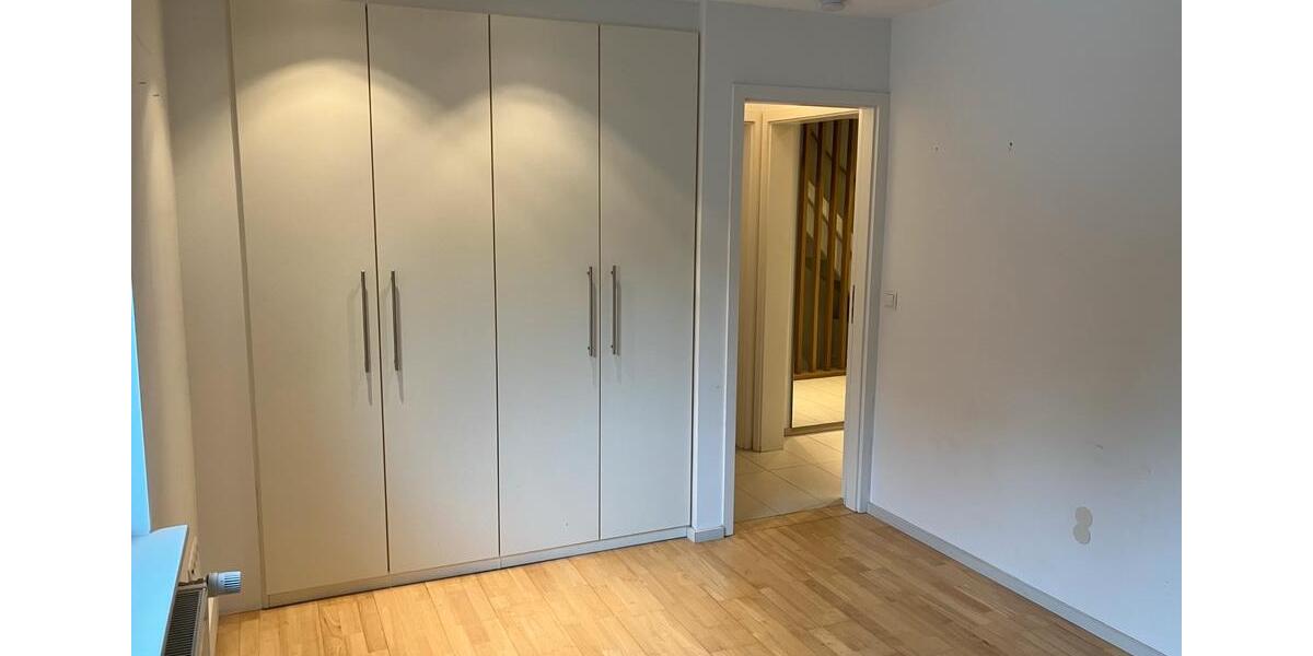 Doppelhaushälfte Bad Schwartau - 5 Zimmer, 130 m&sup2;, 419.000&euro; | Angebot:25079918