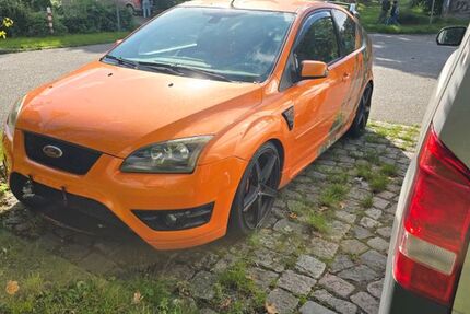 Ford Focus 99.999 km 6.250 &euro; Lübeck 23558