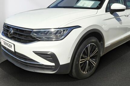 VW Tiguan 48.300 km 27.990 &euro; Bad Segeberg 23795