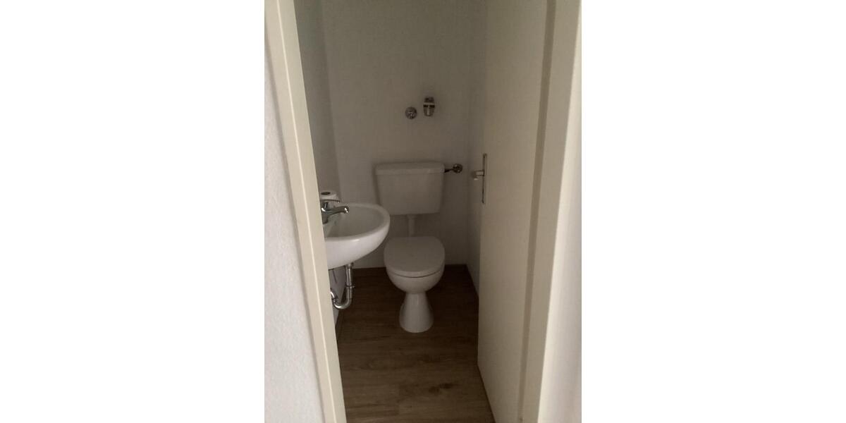 Erdgeschoßwohnung Lübeck Sankt Lorenz Nord - 4 Zimmer, 107 m&sup2;, 1.237&euro; | Angebot:25438312
