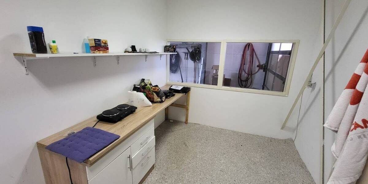 Gewerbeobjekt Lübeck / Sankt Lorenz Nord St. Lorenz Nord - 2 Zimmer, 73 m&sup2;, 1.100&euro; | Angebot:25670276