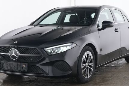 Mercedes-Benz A 180 25.865 km 29.180 &euro; Bad Oldesloe 23843
