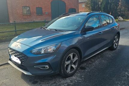 Ford Focus 88.000 km 13.900 &euro; Schönberg 23923
