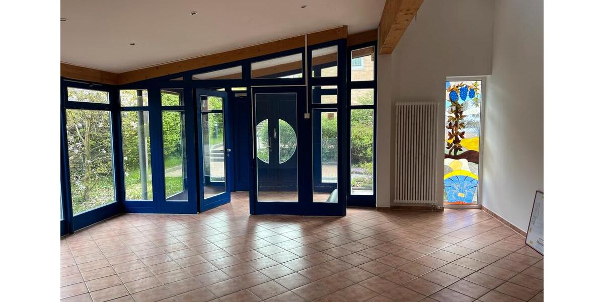 Bungalow Ratzeburg - 5 Zimmer, 253 m&sup2;, 2.400&euro; | Angebot:26296491