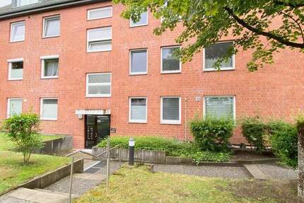 2,5 Zimmer Eigentumswohnung, ca. 73,9qm Wohnfläche nebst Balkon, Kelleranteil und Stellplatz in guter Lage von Lübeck St. Lorenz Nord