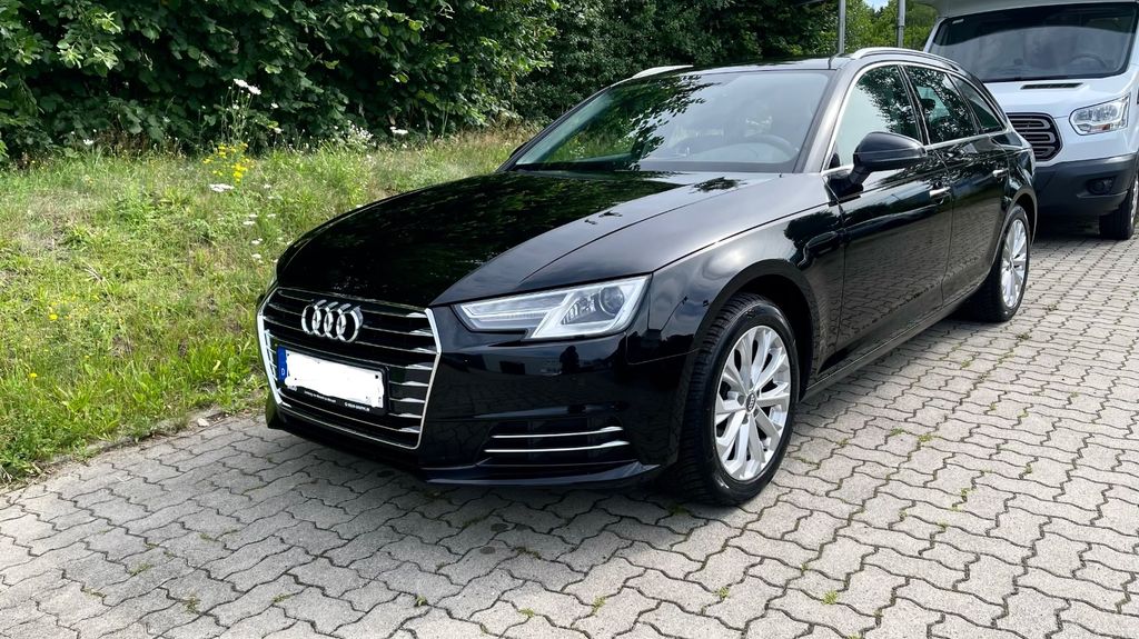 Audi A4 135.000 km 15.790 &euro; Lübeck 23558
