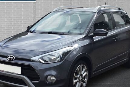 Hyundai i20 31.826 km 15.880 € Lübeck 23566