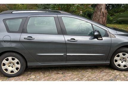 Peugeot 308 179.000 km 3.600 &euro; Lankau 23881