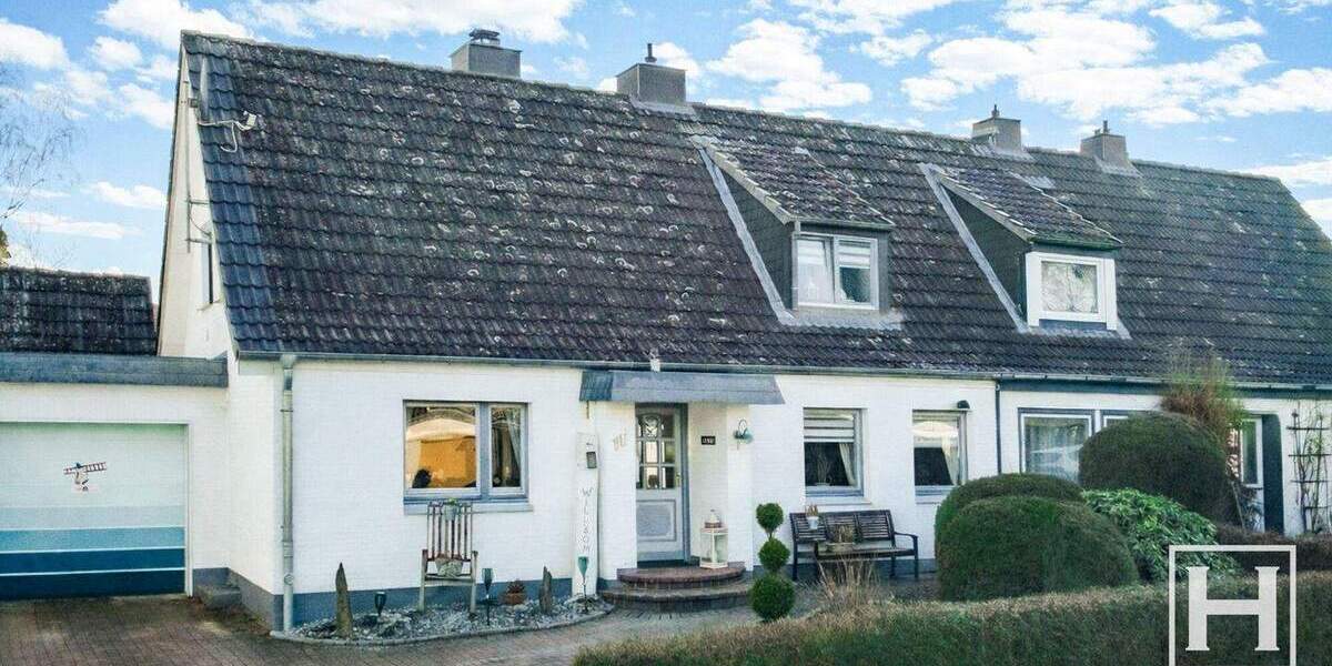 Doppelhaushälfte Bad Segeberg - 3 Zimmer, 107 m&sup2;, 299.000&euro; | Angebot:25897803