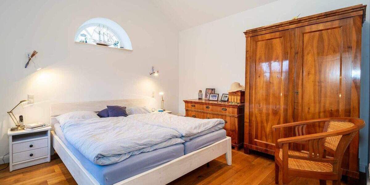 Einfamilienhaus Timmendorfer Strand - 6 Zimmer, 220 m&sup2;, 3.600&euro; | Angebot:24810300