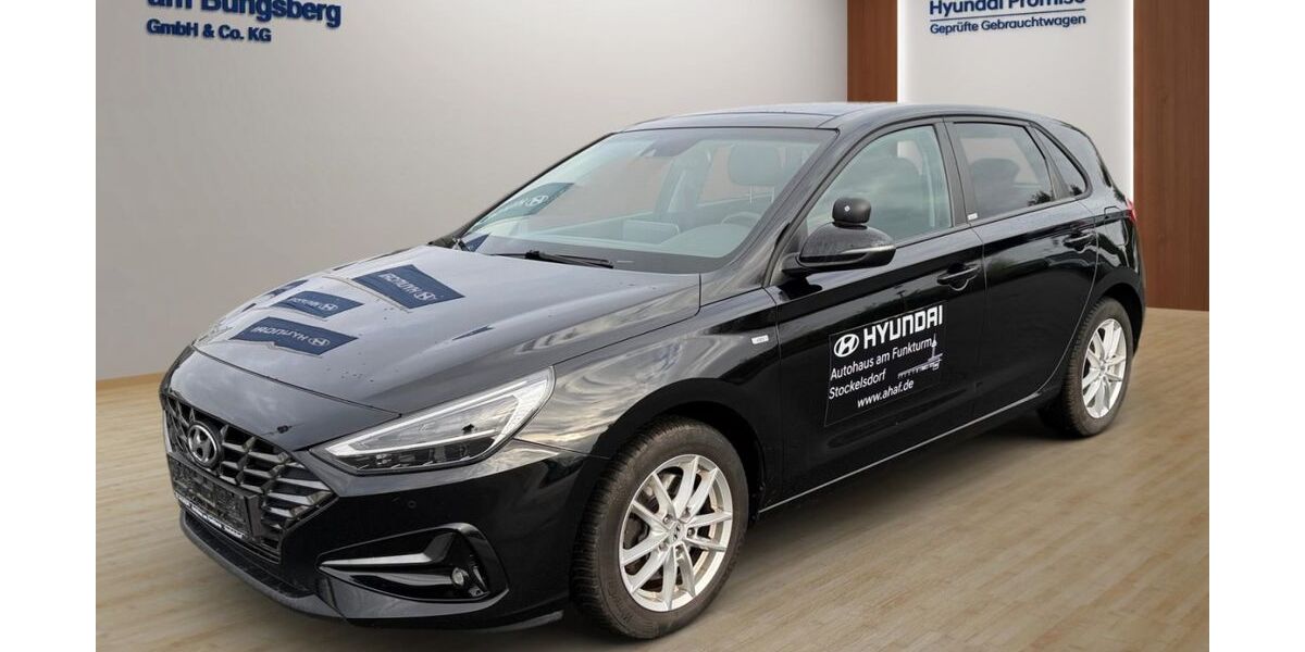 Hyundai i30 66.850 km 16.950 € Stockelsdorf 23617