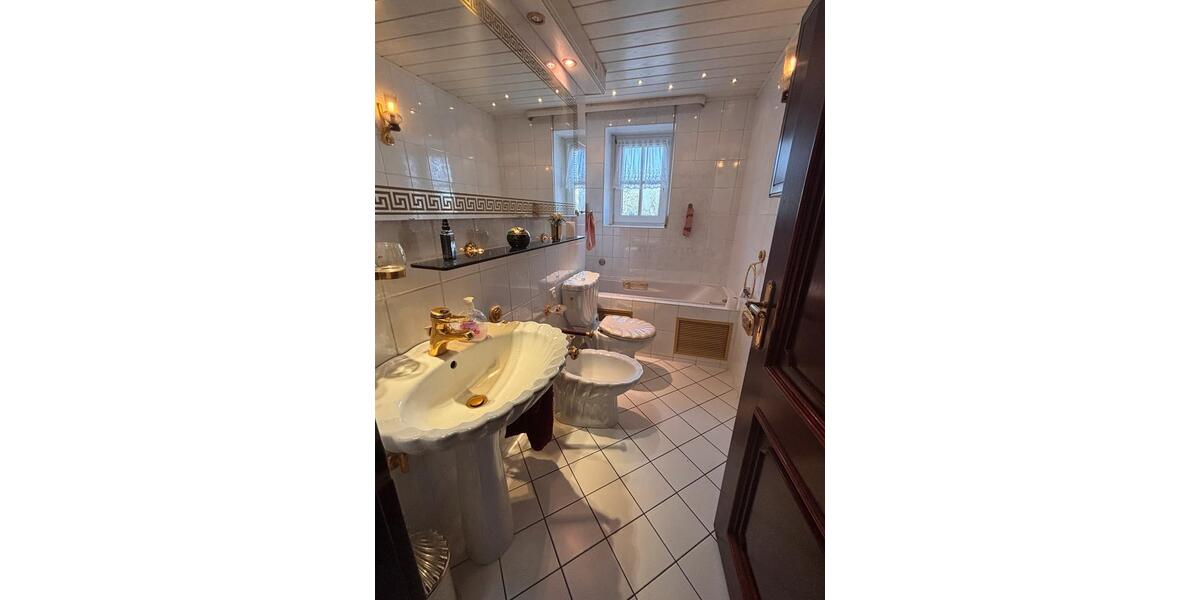 Einfamilienhaus Lübeck Sankt Lorenz Nord - 5 Zimmer, 228 m&sup2;, 520.000&euro; | Angebot:26211232