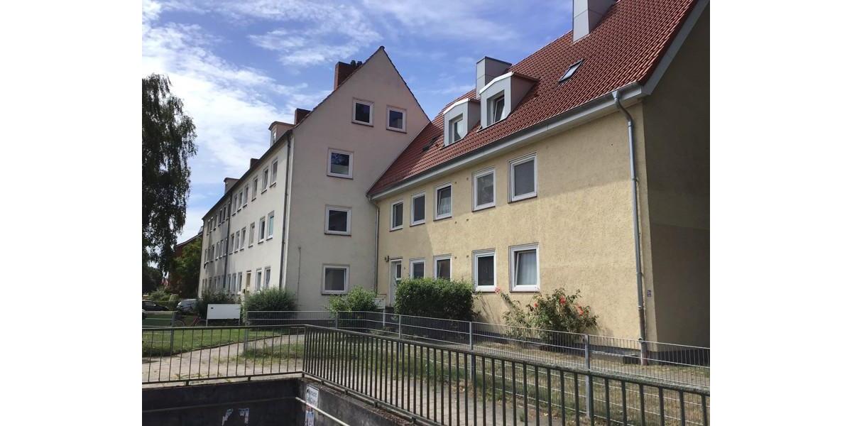 Dachgeschoßwohnung Lübeck Sankt Jürgen - 1.5 Zimmer, 32 m&sup2;, 364&euro; | Angebot:26336974