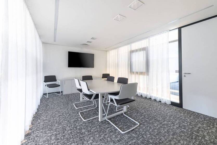 Flexible Büros und Arbeitsplätze am beliebten Standort Campus-Lübeck - All-in-Miete