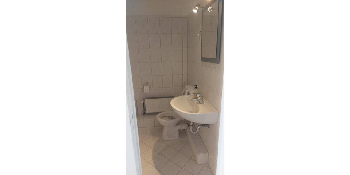 Reihenmittelhaus Lübeck Kücknitz - 3 Zimmer, 66 m&sup2;, 170.000&euro; | Angebot:26228710