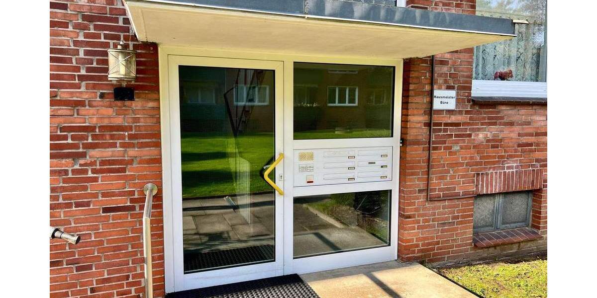 Etagenwohnung Lübeck Moisling - 2 Zimmer, 62 m&sup2;, 139.000&euro; | Angebot:23951000