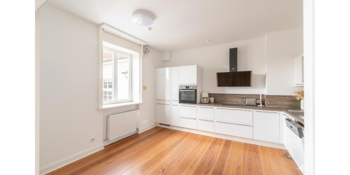 Etagenwohnung Lübeck Innenstadt - 2 Zimmer, 66 m&sup2;, 395.000&euro; | Angebot:26600973
