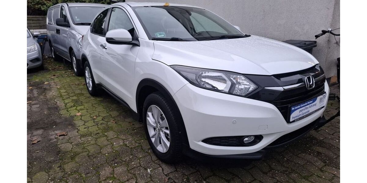 Honda HR-V 93.000 km 13.590 € Lübeck 23556