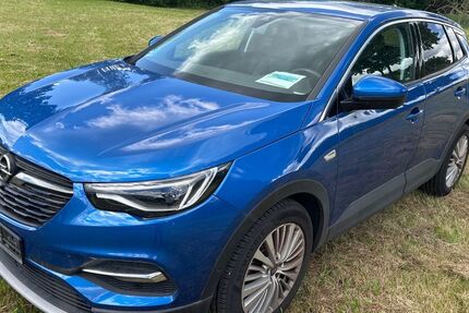 Opel Grandland (X) 129.000 km 11.300 &euro; Lübeck 23560