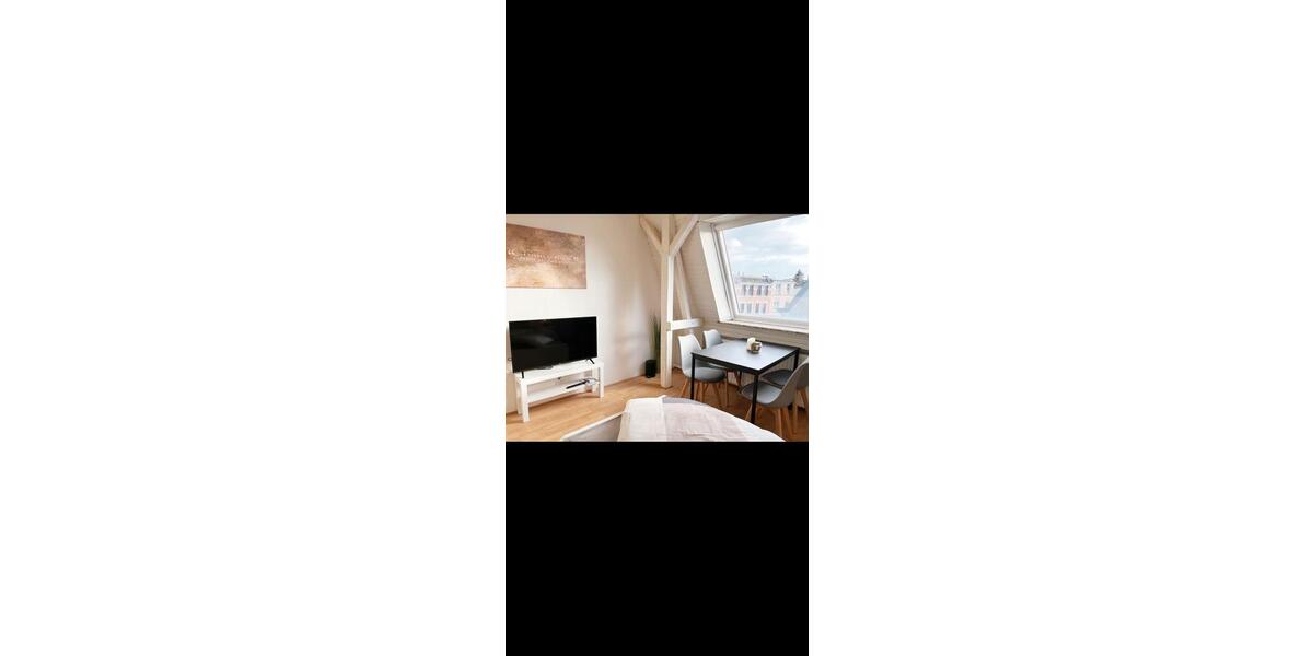 Dachgeschoßwohnung Lübeck Innenstadt - 3 Zimmer, 60 m&sup2;, 195.000&euro; | Angebot:26787045