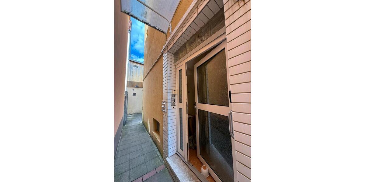 WG-Zimmer in Toplage – 3 Min zum Hbf | ab 01.02 | 500€ warm 1 zimmer