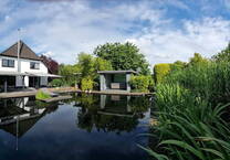 Einfamilienhaus, RESERVIERT, provisionsfrei, mit Keller, Schwimmteich, Sauna & großzügigem Garten