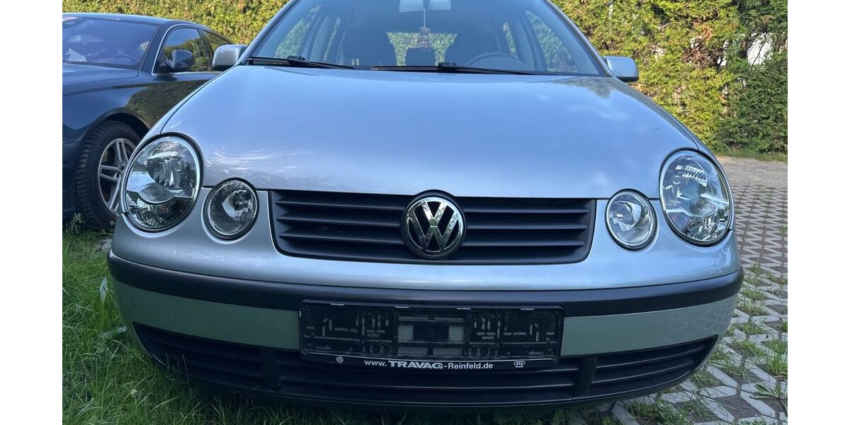 VW Polo 97.000 km 2.600 &euro; Lübeck 23560