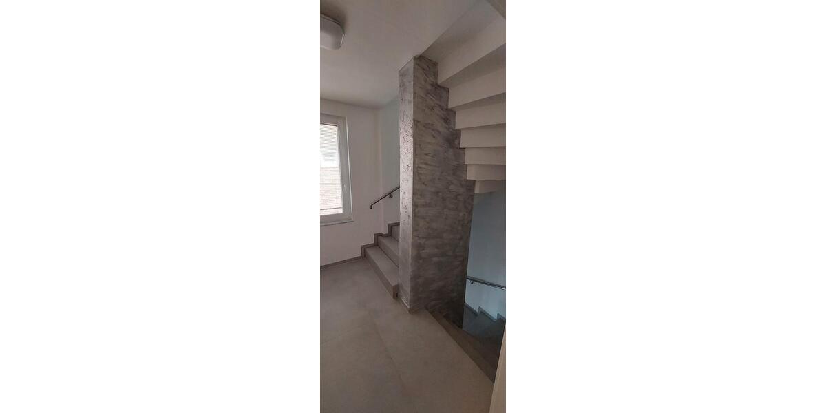 Etagenwohnung Bad Oldesloe - 3 Zimmer, 99 m&sup2;, 1.250&euro; | Angebot:26424889