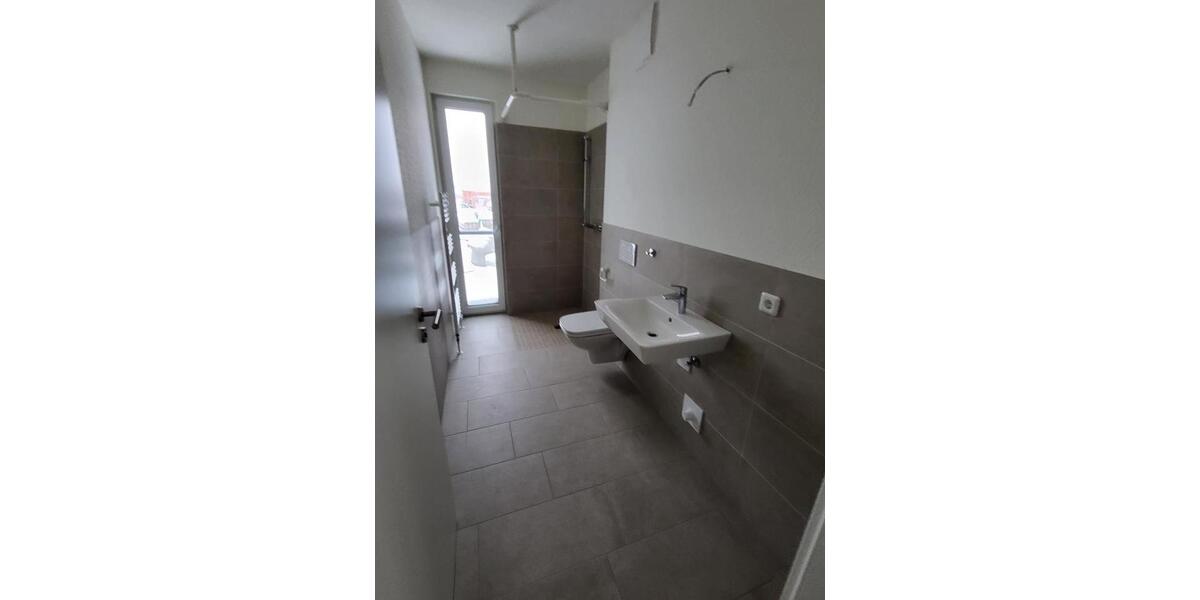 Etagenwohnung Neustadt in Holstein - 5 Zimmer, 111 m&sup2;, 1.375&euro; | Angebot:26351443